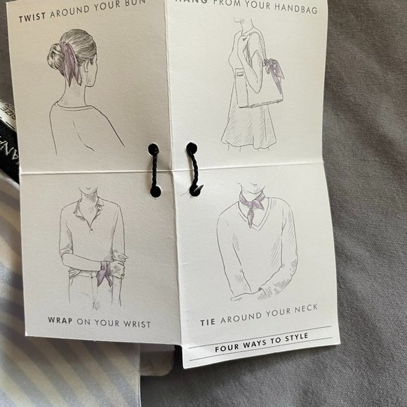 NWT Banana Republic blue and white striped skinny scarf - Picture 3 of 6